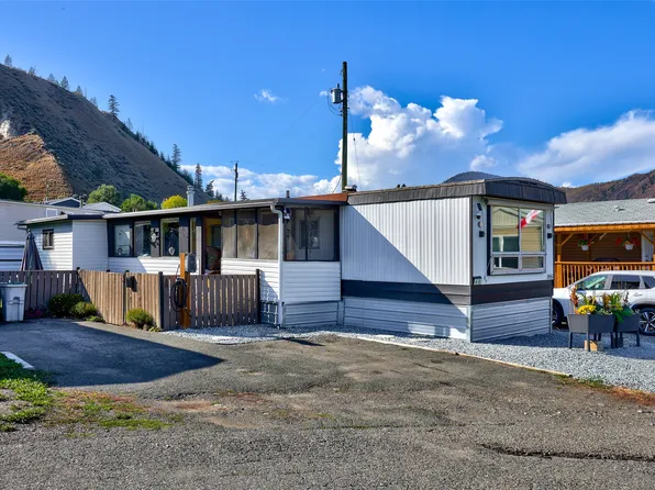 7155 Dallas Dr #A8, Kamloops, BC V2C 4T1