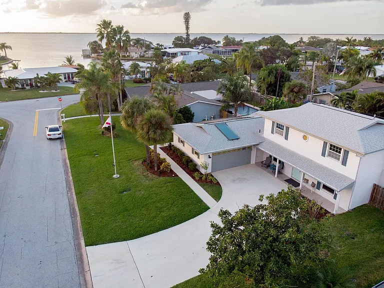 Neighborhood