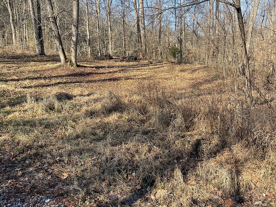 2nd image of 1727 New Hope Rd