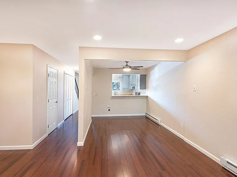 1414 Parkway Dr — Photo 9