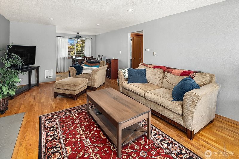 5th image of 4608 N 25th Street