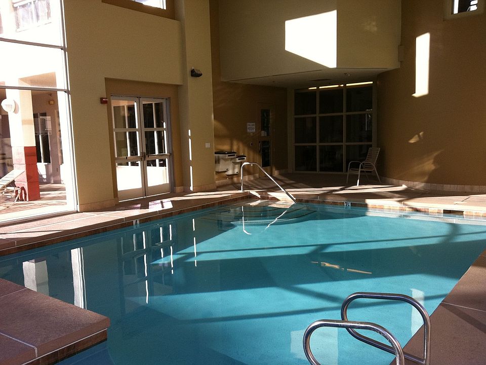 Main pool 1
