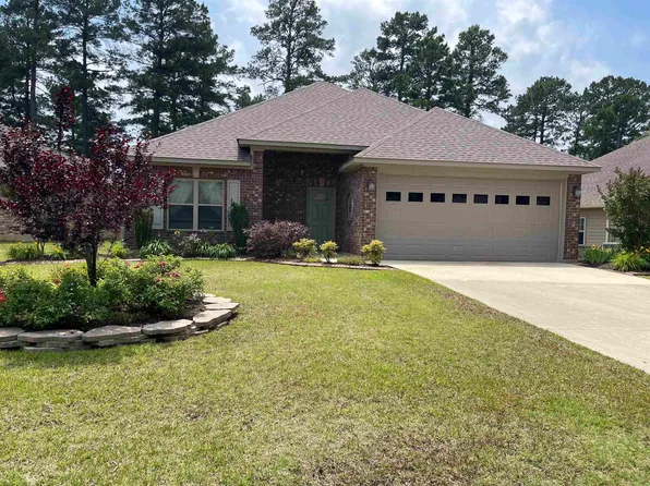 166 Waverly Cir, El Dorado, AR 71730