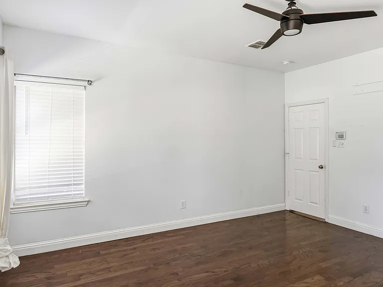 5918 Lafayette Dr — Photo 23