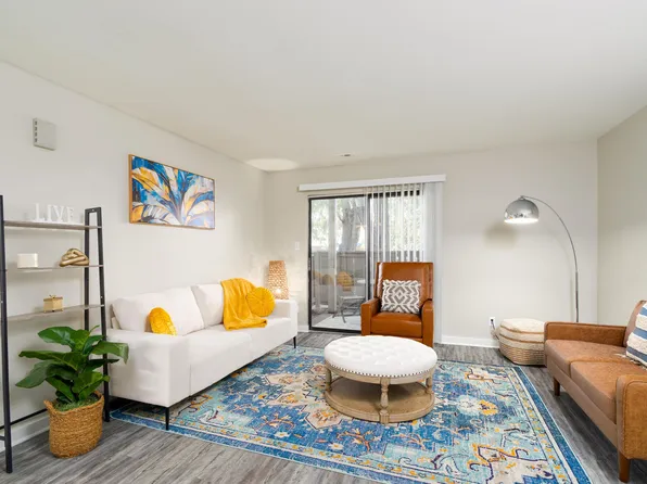 Sun River Village, 100 Broadridge Ln #2118, Saint Peters, MO 63376