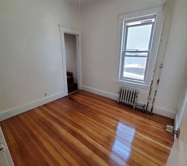 19 Arden St #1 — Photo 5
