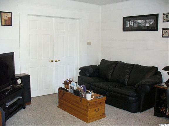 Home for Sale in Quincy, IL $79,900