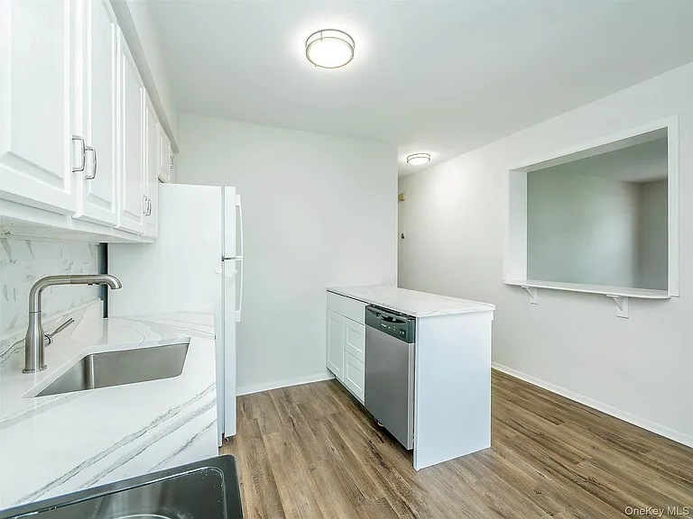 92 Elm Ave #1 — Photo 14