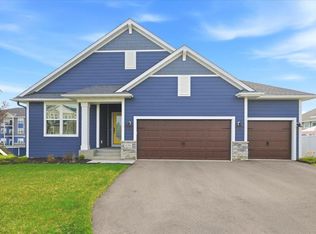 634 Elizabeth Way, Hudson, WI 54016