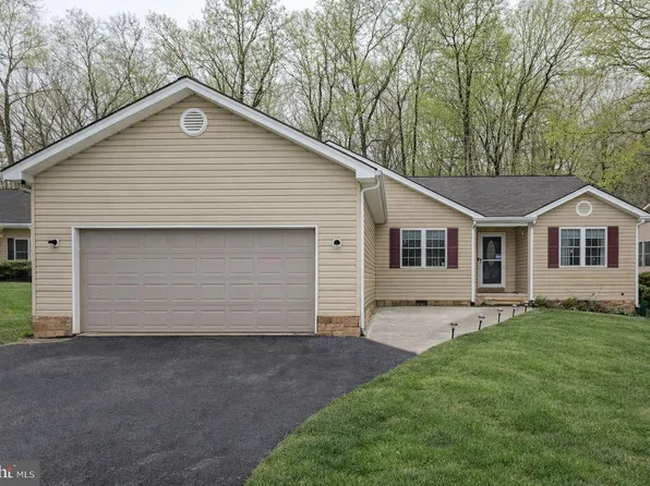 114 Saylers Creek Rd, Locust Grove, VA 22508