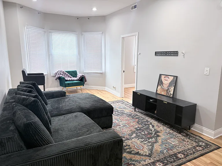 3008 E 81st St #2 — Photo 12