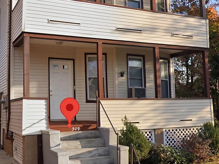309 Monroe St #1 — Photo 1