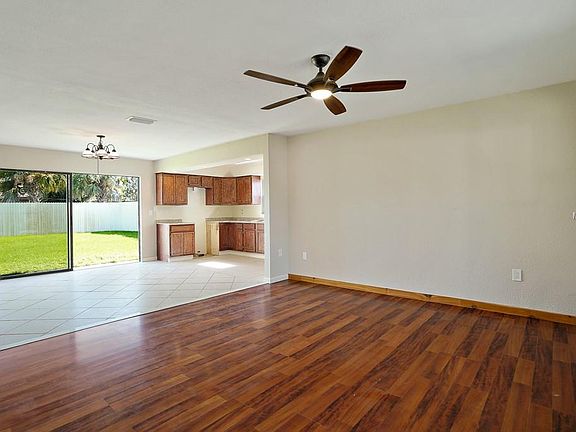 4th image of 6707 Von Bampus Dr