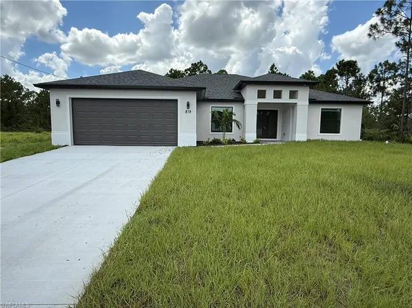 819 Congress AVE, LEHIGH ACRES, FL 33972