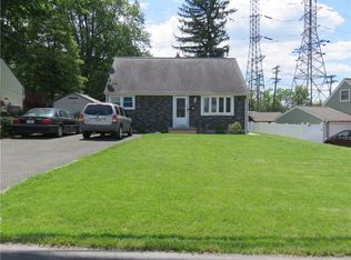 12 Pennington Rd, New Brunswick, NJ 08901