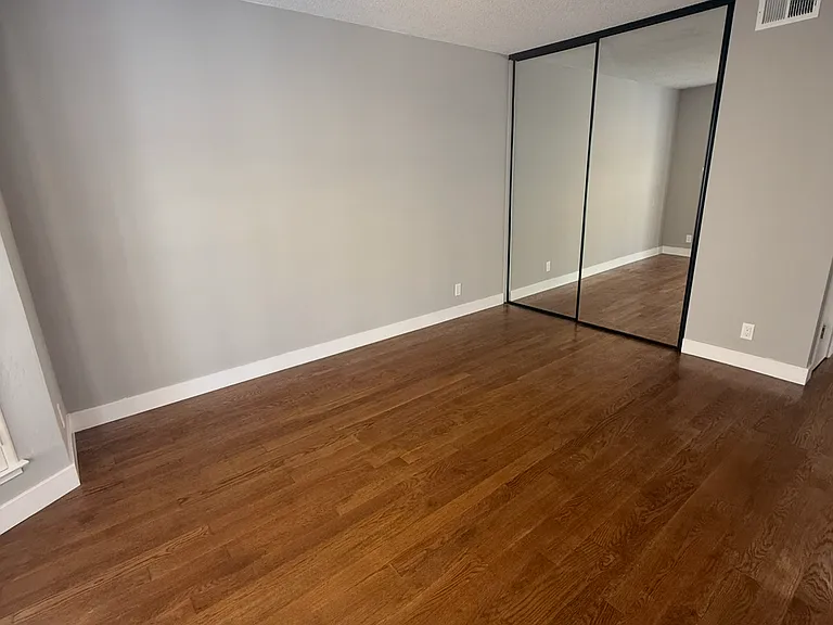 4345 Clement St #2 — Photo 20