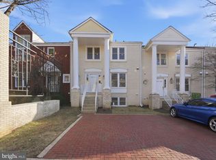 8503 Jeffersonian Ct, Vienna, VA 22182