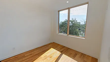 Rented by Real Team Brokerage