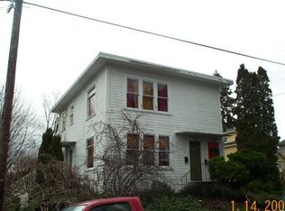 609 E Myrtle St, Bellingham, WA 98225