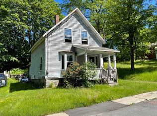 27 Elm St, Shelburne Falls, MA 01370