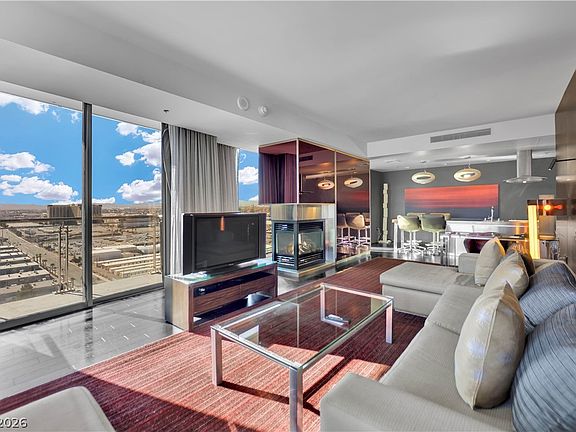 4th image of 4381 W Flamingo Rd #2022
