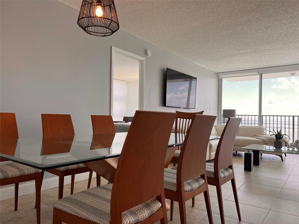 531 N Ocean Boulevard #1711, photo 8