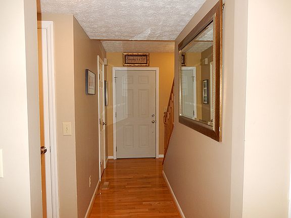 4th image of 8192 Indian Summer Way
