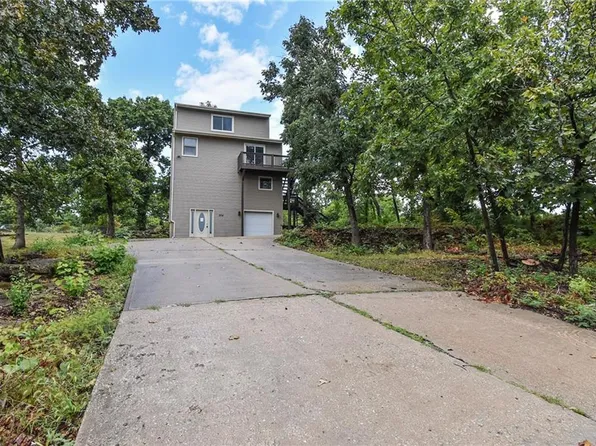 304 E 164th Ter, Belton, MO 64012