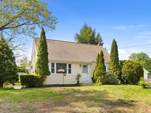 5 Sky Street, Enfield, CT 06082