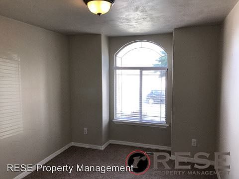 5th image of 6252 S Waller Ln