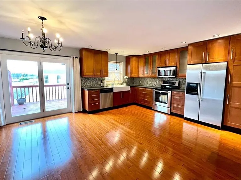 2741 Madison Ave — Photo 4
