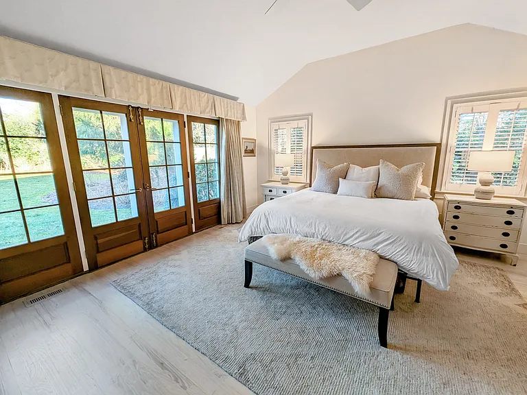 7 Briarsweet Ln — Photo 13