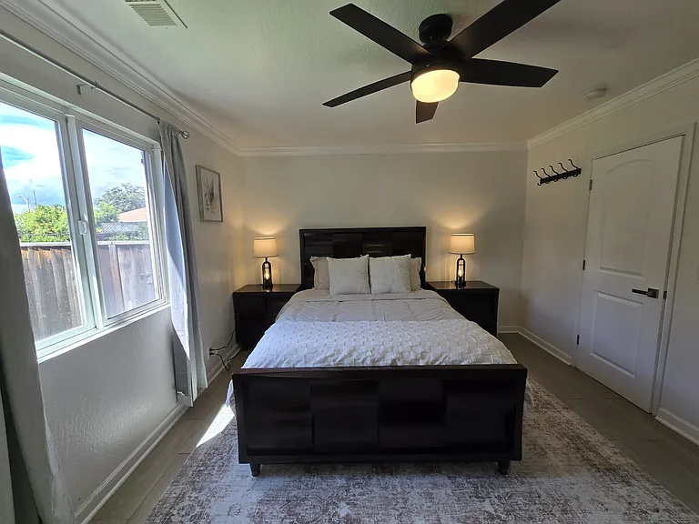 576 Pomeroy Ave — Photo 27