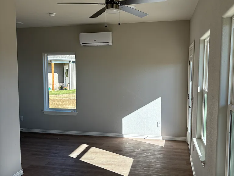 1303 Poigai Way #2 — Photo 10