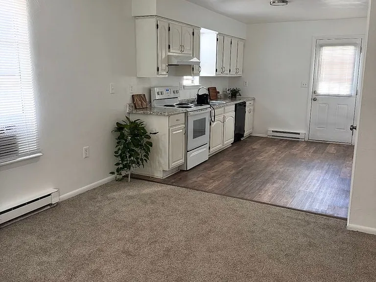 1014 E Balview Ave — Photo 10
