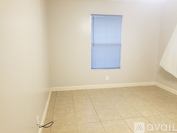 2nd image of 2572 Emerson Dr SE