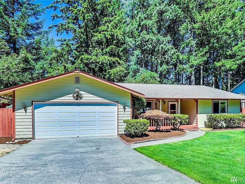 1st image of 3905 SE Tennis Ct