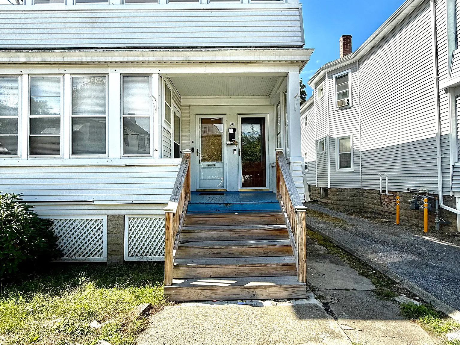 2 bed, 1425 sqft, $2,200 — Photo 1