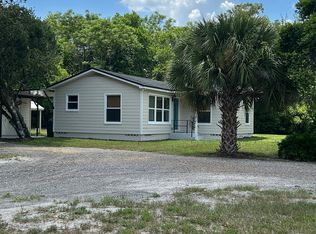 275 W State Road 46, Geneva, FL 32732
