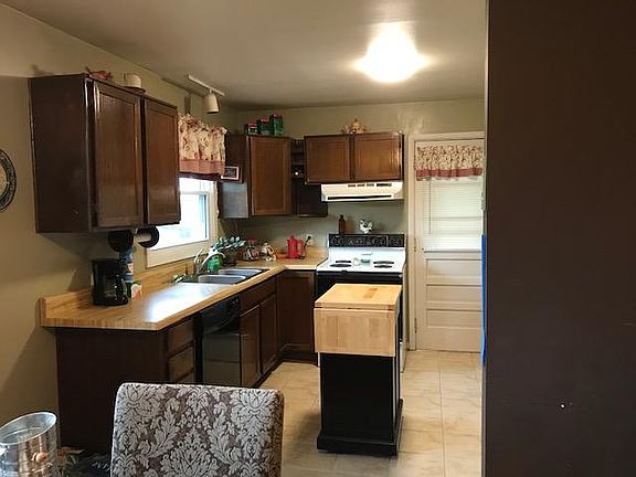5th image of 3645 Evelyn Dr