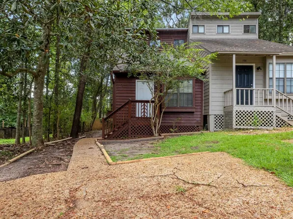 196 Parkbrook Cir, Tallahassee, FL 32301