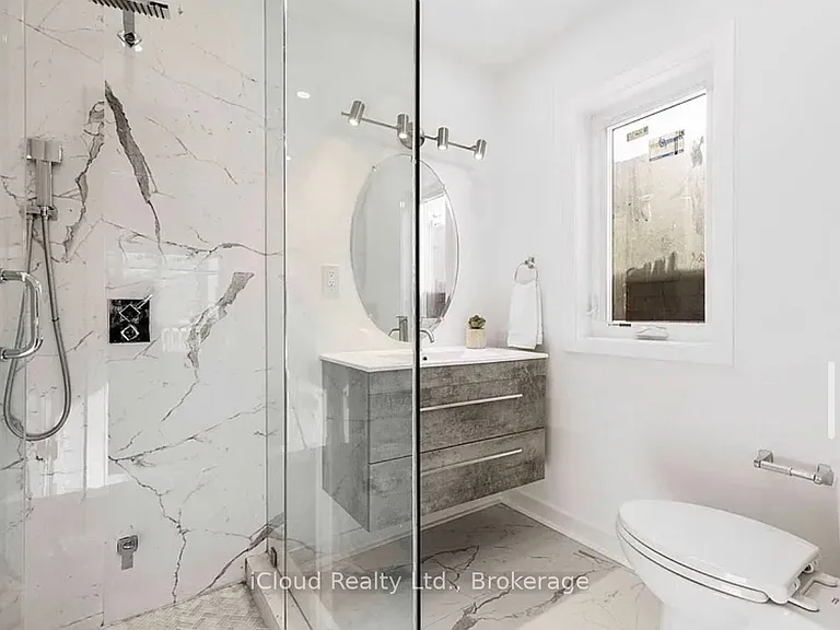 386 Coxwell Ave — Photo 15
