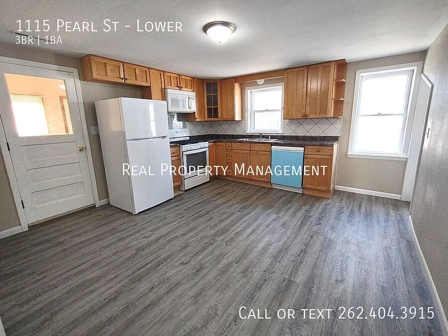 1st image of 1115 Pearl St