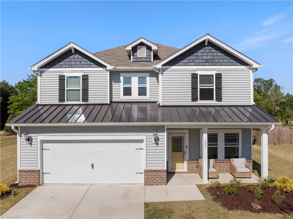 101 Stillhouse Farm Dr, Graham, NC 27253