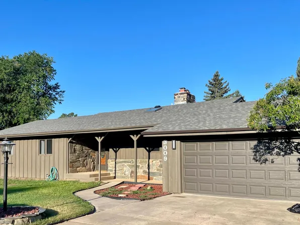 3009 Meadowbrook Dr, Rapid City, SD 57702