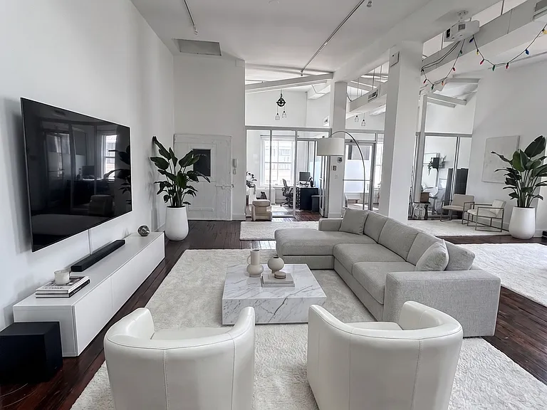 306 Market St #5 — Photo 1
