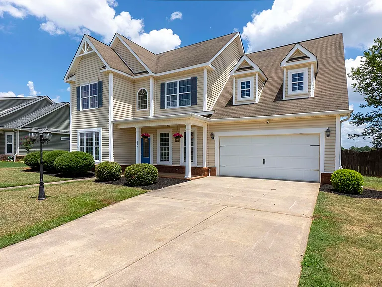 309 Raleigh Dr — Photo 6