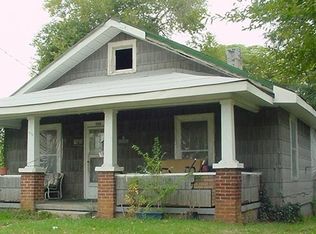 2438 Shenandoah Ave NW, Roanoke, VA 24017