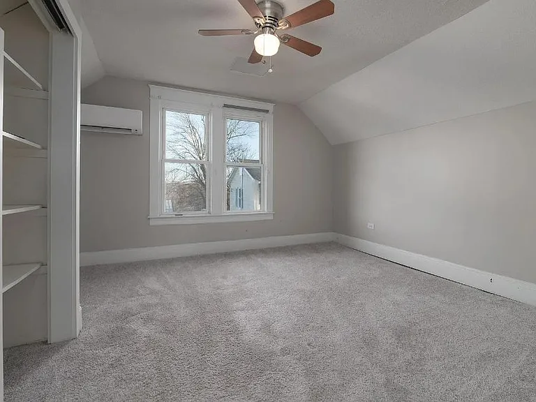 120 Cedar St — Photo 10