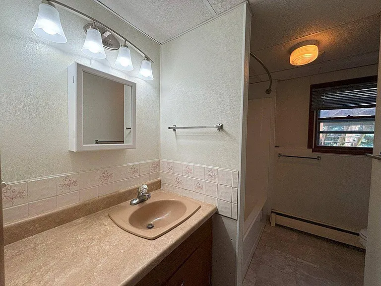 524 20th Ave — Photo 23